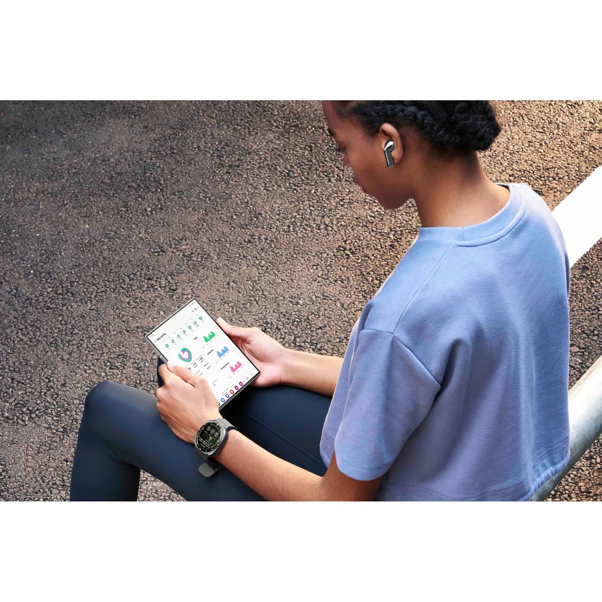 Смартфон Samsung Galaxy Z Fold 6 12/512GB, Dual: nano SIM + eSIM, Navy (Тёмно-синий) EU изображение 26